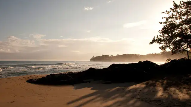 puerto-viejo-beach-sunrise-panoramic.jpg